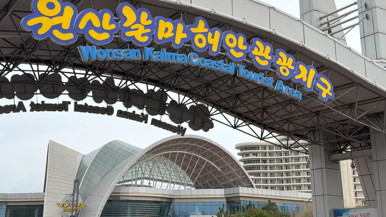 Corea del Norte construyó un mega resort de playa para turistas, pero enfrenta un grave problema