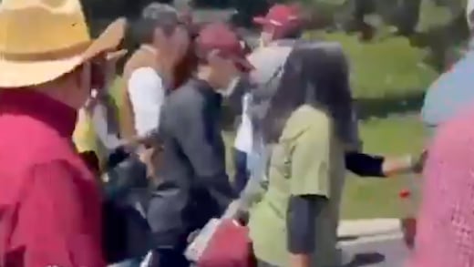 Caminata de Sheinbaum en el Popocatépetl: poca seguridad, mucha gente