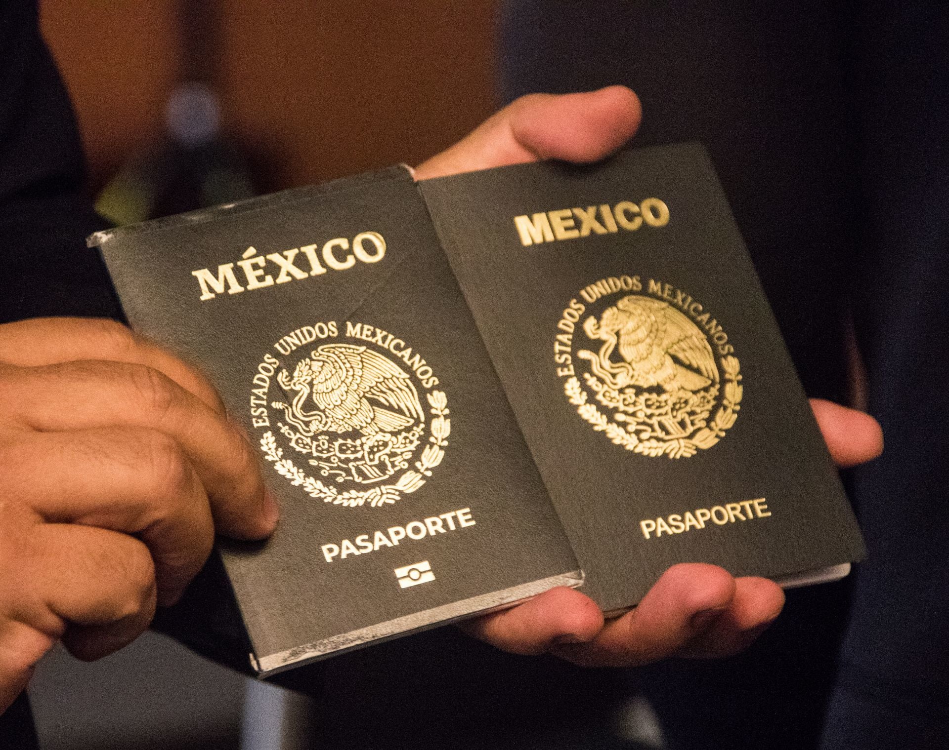 Roban más de 6 mil libretas para pasaportes de la SRE