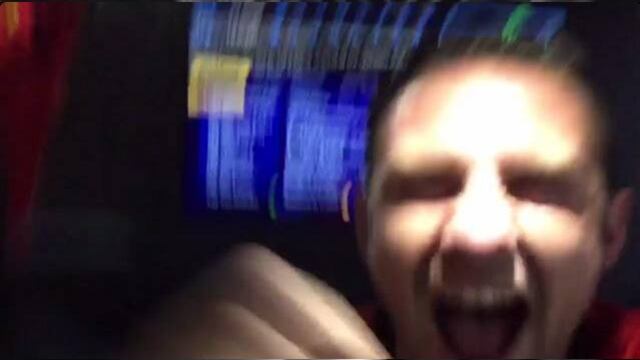 VIDEO: Miguel Layún celebró el ascenso a la Premier League en el autobús