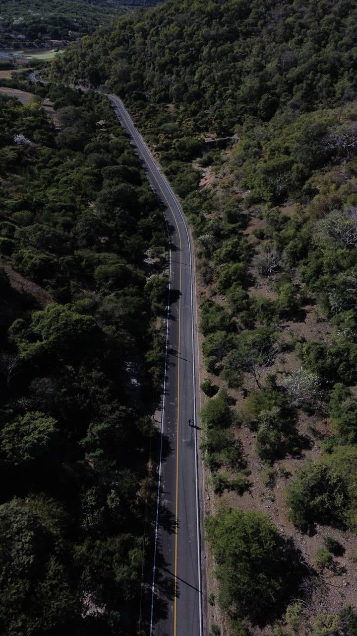 Evelyn Salgado entregó importantes obras en Huitzuco, Guerrero