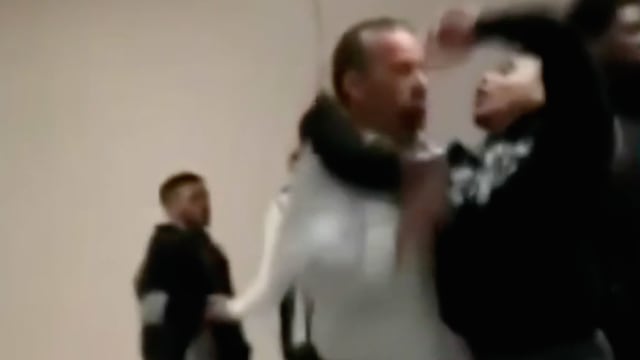 El momento de la supuesta agresión.