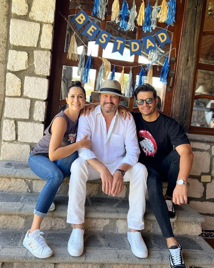 Arturo Peniche con sus dos hijos; Khiabet y Brandon