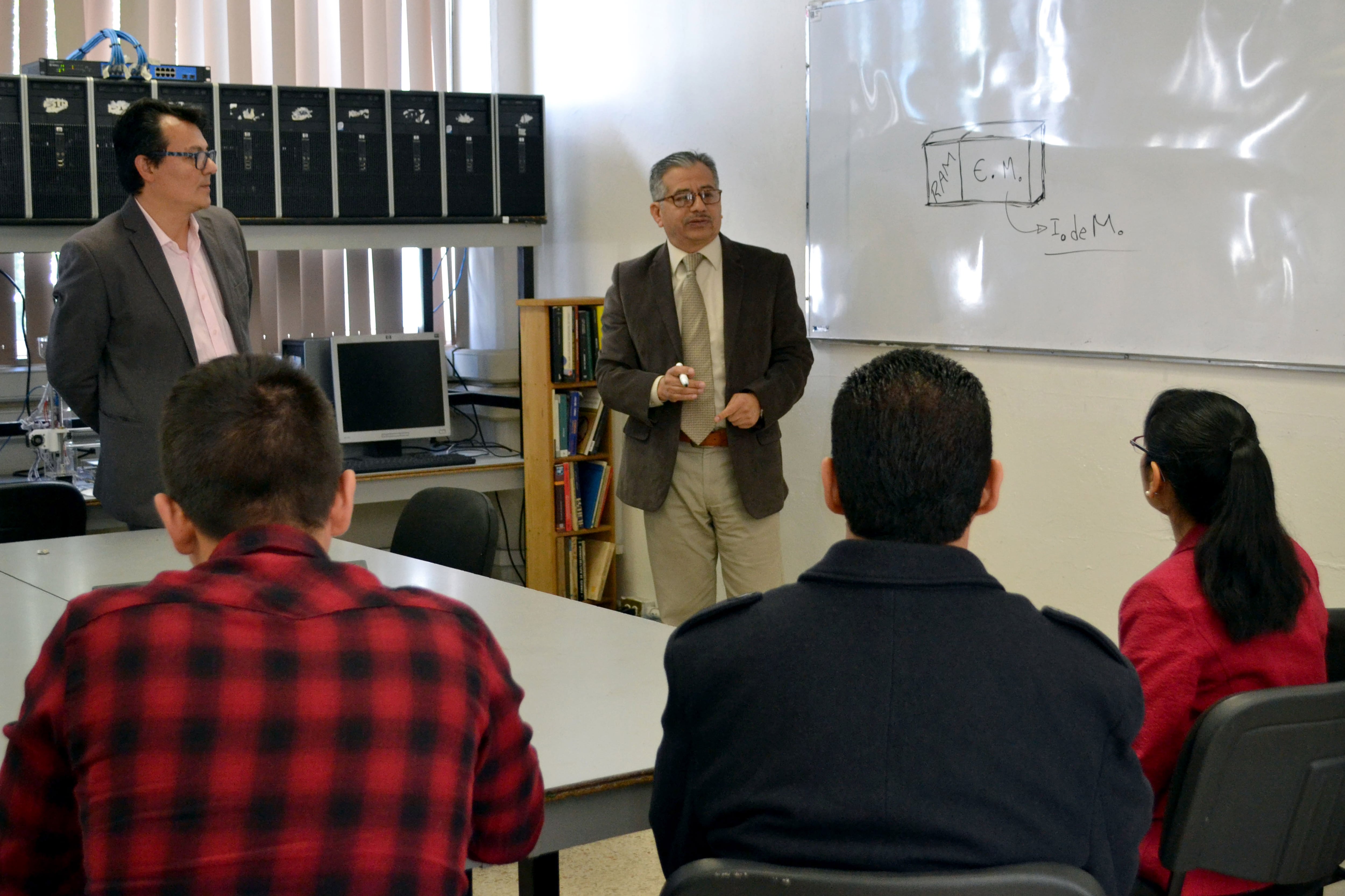 SECIHTI aprueba 95% de los posgrados de la BUAP.