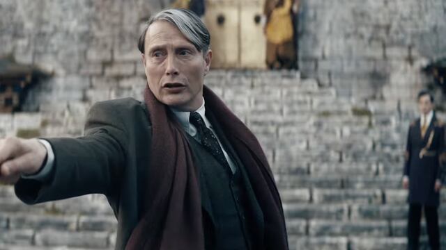 Mads Mikkelsen como Gellert Grindelwald