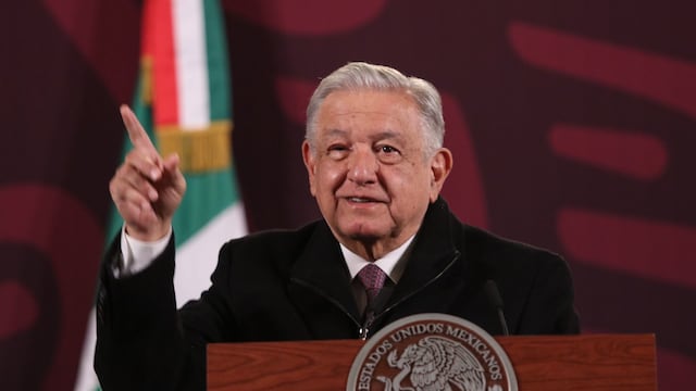 AMLO tiene un orzuelo en el ojo izquierdo