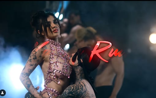 Karely Ruiz promociona su tour 2024.