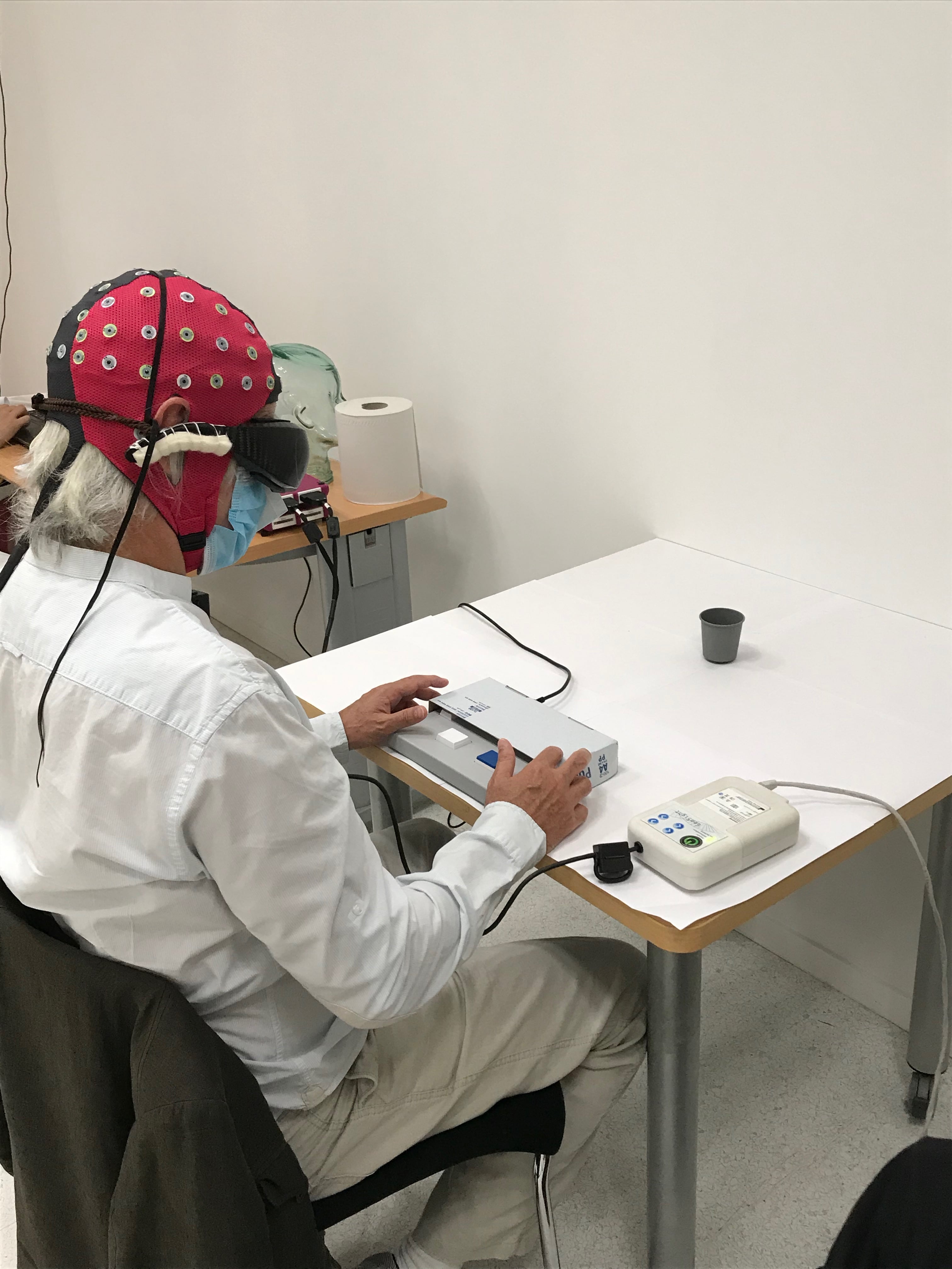 Experimento de optogenética en paciente ciego.