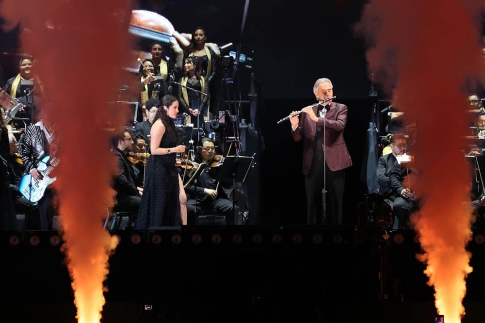Andrea Bocelli y Los Ángeles Azules cantan con Ximena Sariñana en versión cumbia