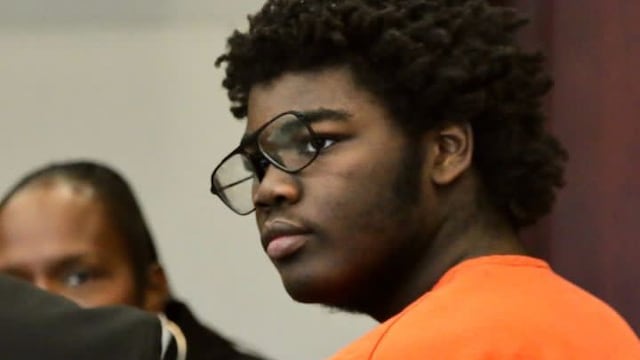 Brendan Depa, joven de 18 años que golpeó a su maestra por un in Nintendo Switch