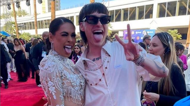 Galilea Montijo y Peso Pluma