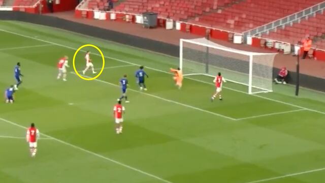 Marcelo Flores anotó gol con el Arsenal Sub-23