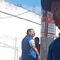 Exhiben a papá de Octavio Ocaña amenazando con una pistola en plena calle (VIDEO)