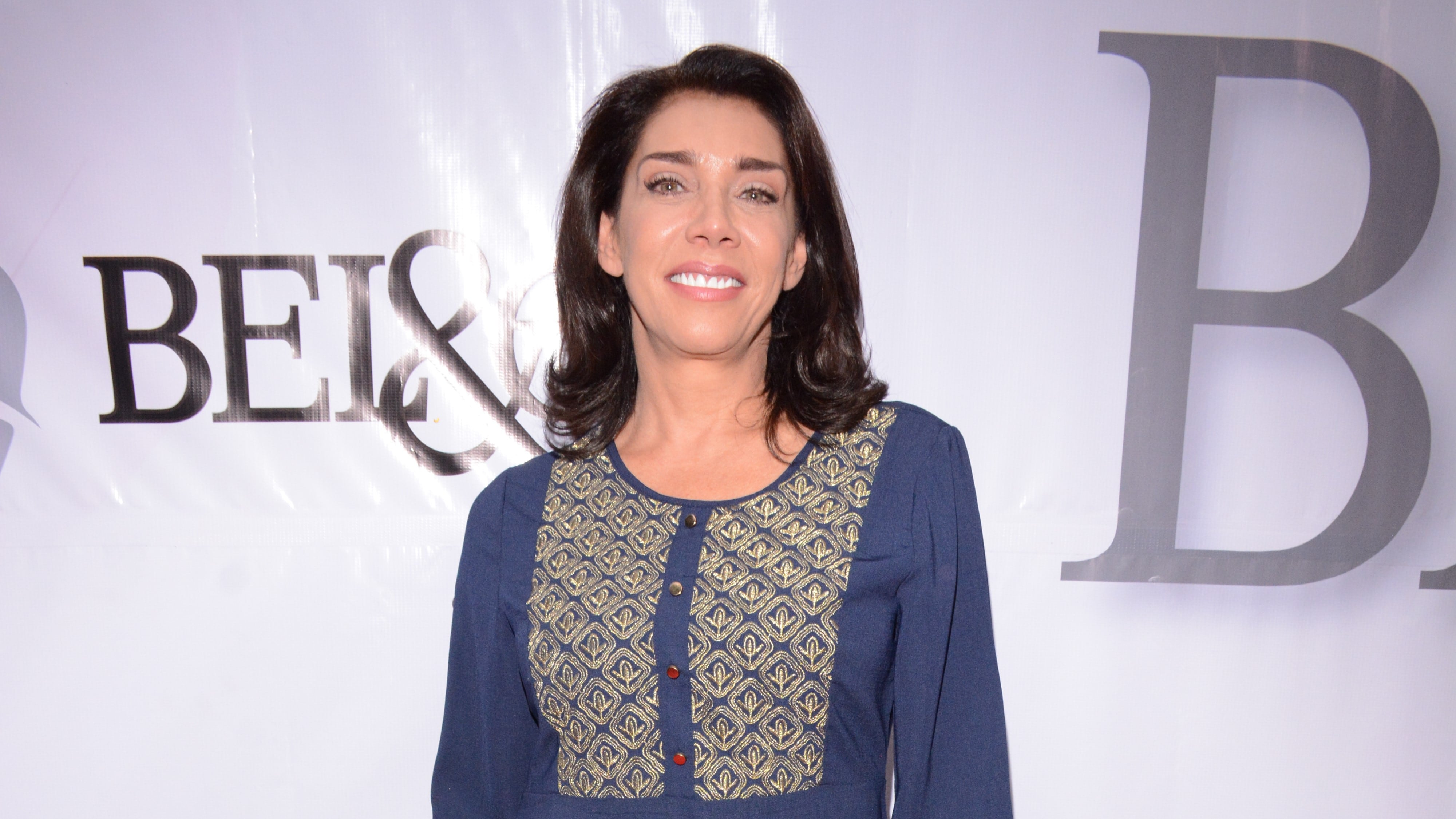 Cynthia Klitbo le creyó todo a los estafadores; dio sus claves bancarias y le robaron hasta el último peso