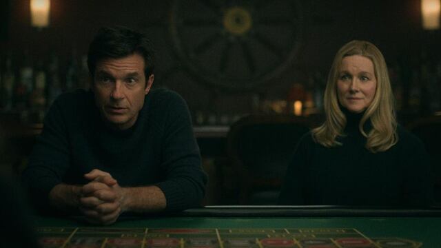 Jason Bateman y Laura Linney en la serie de Netflix: 'Ozark'