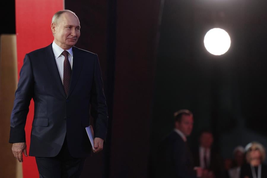 Vladimir Putin inicia campaña presidencial para reelección 2024