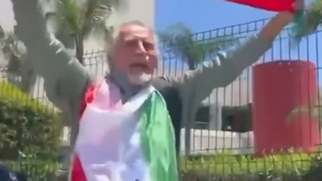 Aficionado iraní se vuelve viral en Tijuana por el Mundial 2026