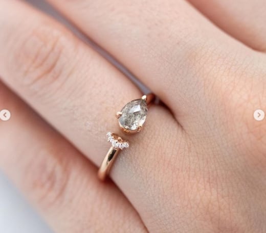 Anillo de compromiso de Marimar Vega