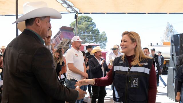 Maru Campos fortalece conectividad con rehabilitación de carretera