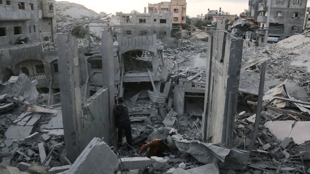 Líbano bombardea el centro de Israel