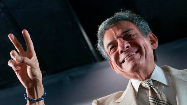 José Jose amor y Paz Mano