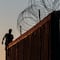¿Qué pasó en Ciudad Juárez? Encontraron a migrante muerto en muro fronterizo, con golpes en su cuerpo
