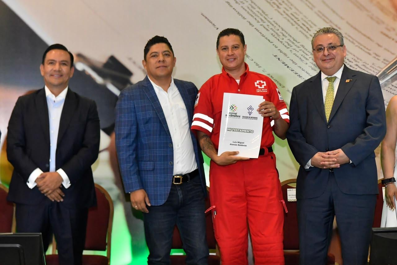 “Meses del Testamento”: Ricardo Gallardo busca dar certeza jurídica a familias de SLP.