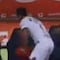 Captan tremendo berrinche de Gustavo Del Prete  tras salir de cambio con Club Pumas