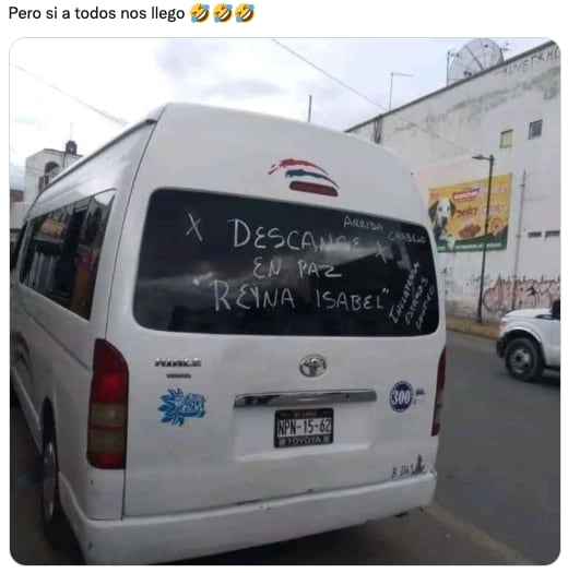 Memes Martha Debayle y la muerte de la reina Isabel II