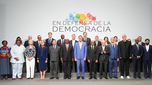 En Barcelona. La impostura de gobernar desde la narrativa de oposición