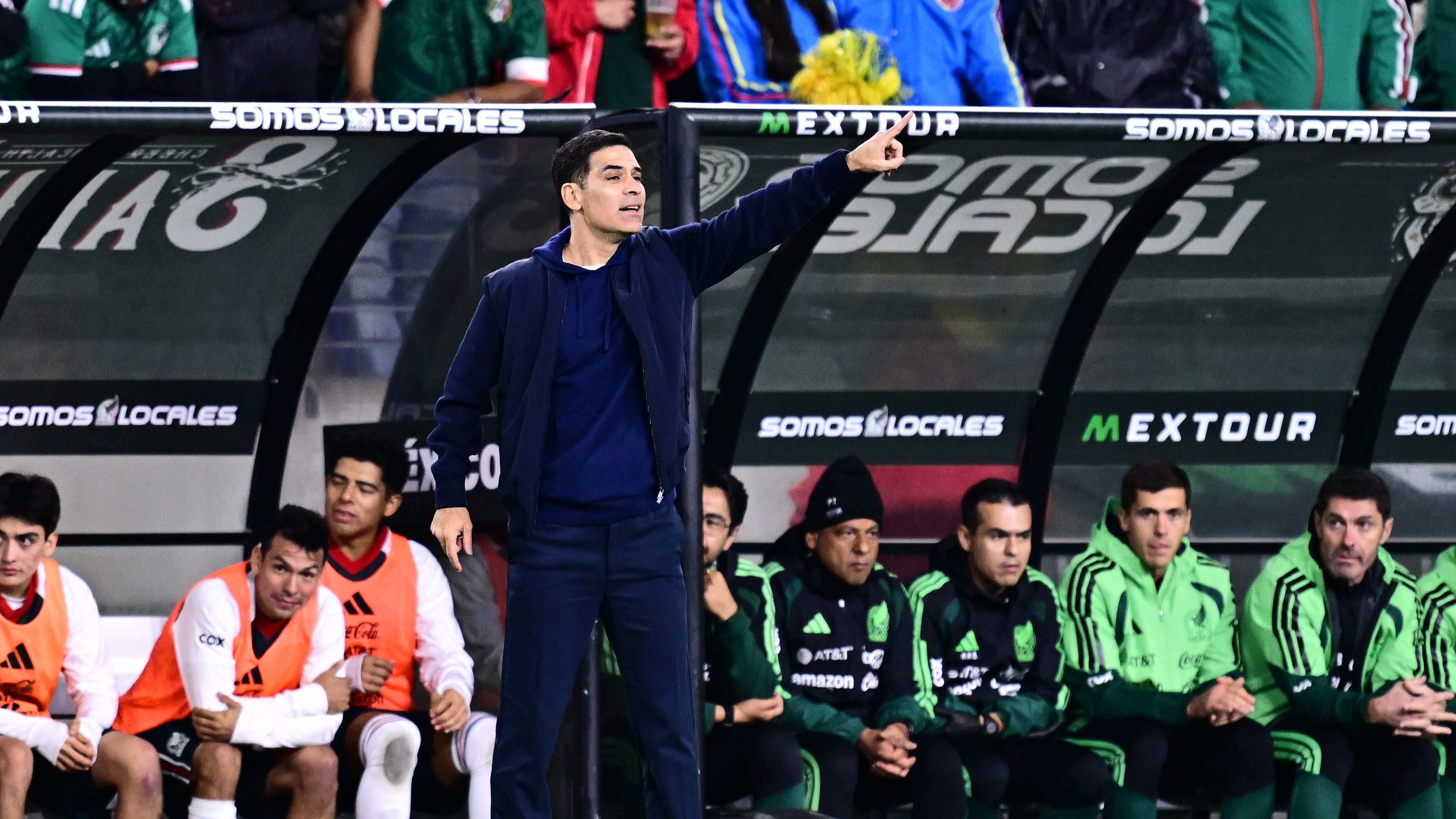 Rafa Márquez hace 11 cambios en el XI de México para enfrentar a Perú