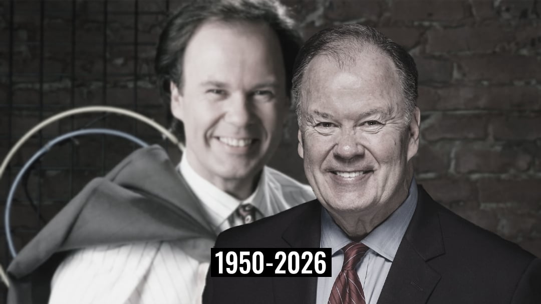 Muere Dennis Haskins, el Sr. Belding de Salvados por la Campana, a los 75 años