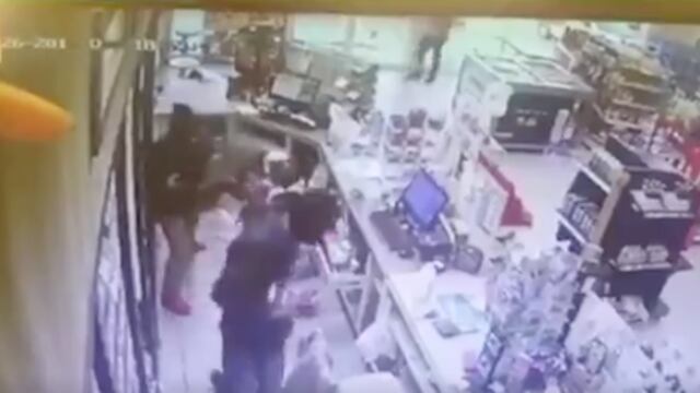 Asalto en tienda en Manzanillo