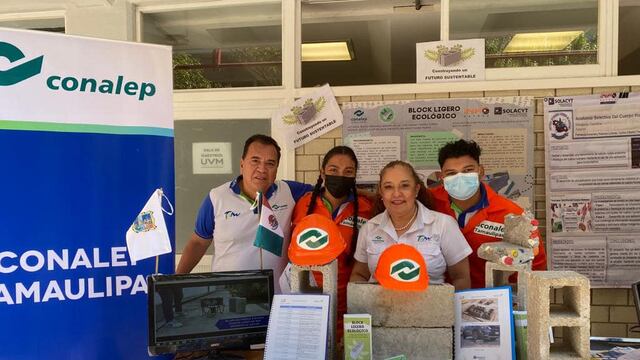 Estudiantes de Conalep crean blocks a prueba de balas