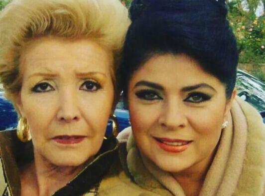 Margalida Castro y Victoria Ruffo