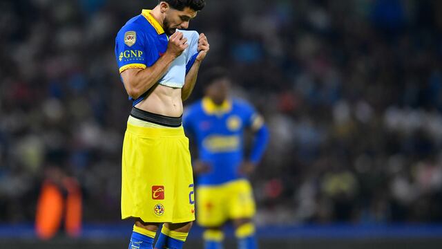 Henry Martín con Club América.