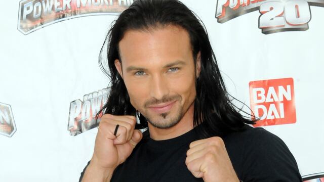 El actor enterró una espada en el estomago de su compañero de cuarto tras una discusión.