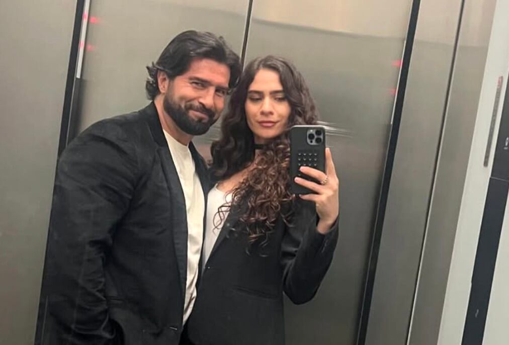 Arturo Carmona y su novia, María Emilia