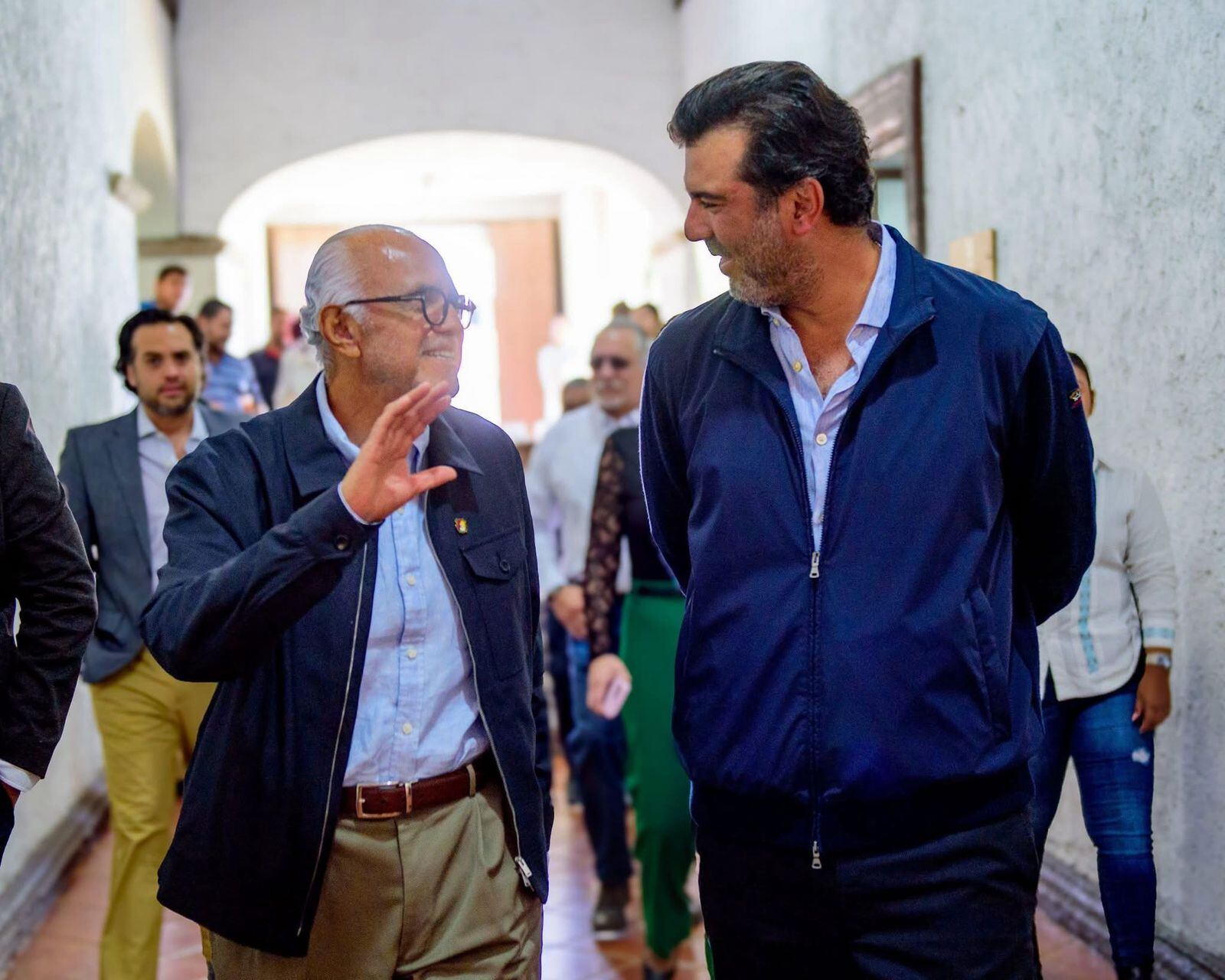 Miguel Ángel Navarro confirma vuelo directo de Viva Aerobus entre el AIFA y Tepic
