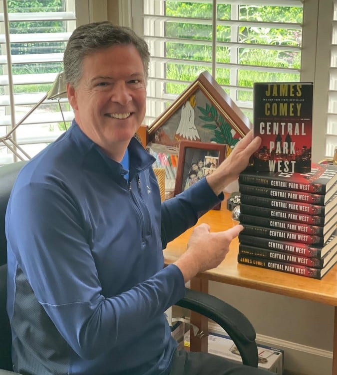 James Comey, exdirector del FBI