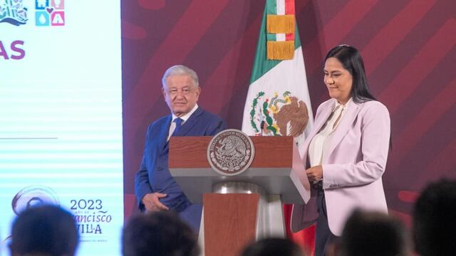 AMLO / Ariadna Montiel