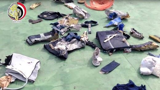 Usarán submarino para búsqueda de restos de avión egipcio