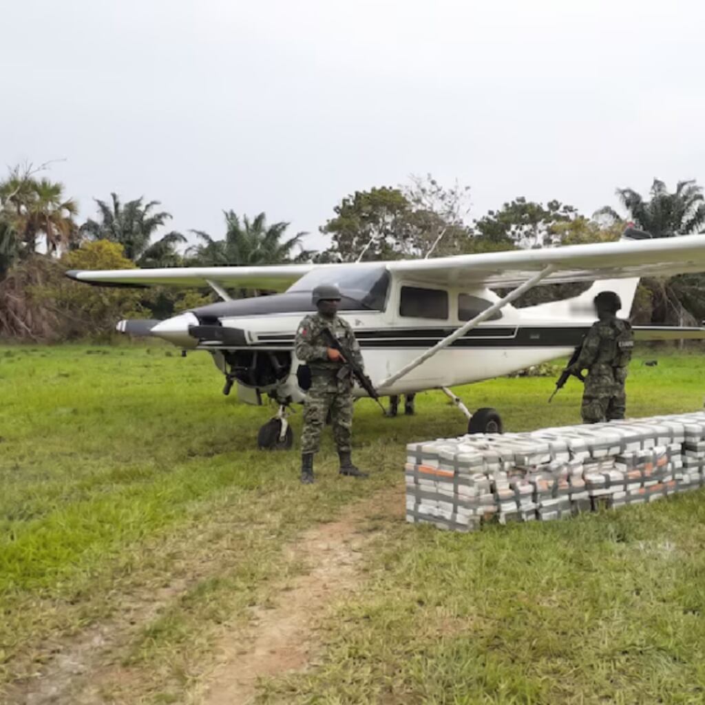 Presión crece sobre alcalde de MC tras decomiso de avioneta en Tabasco