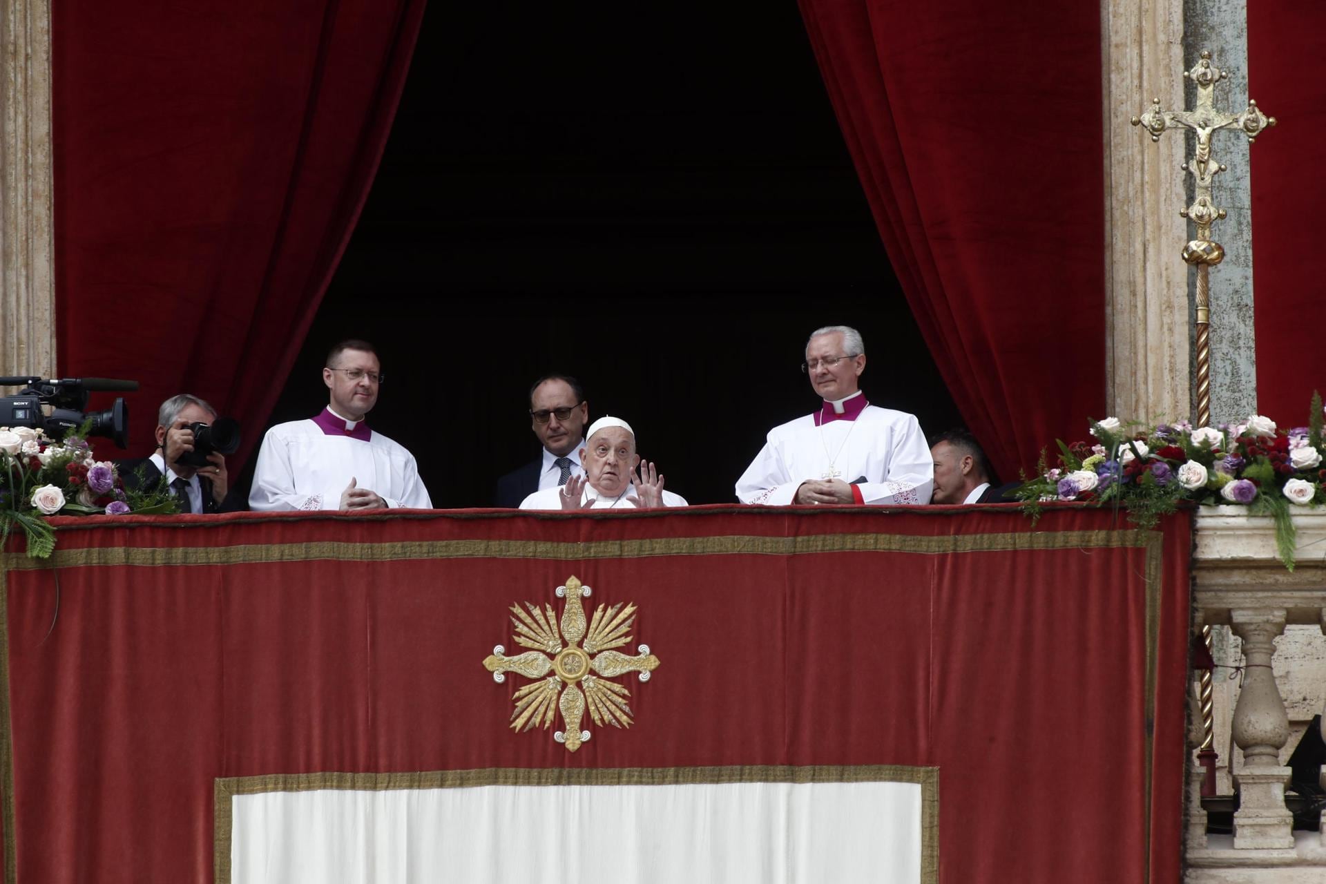 Papa Francisco en evento un día antes de su muerte