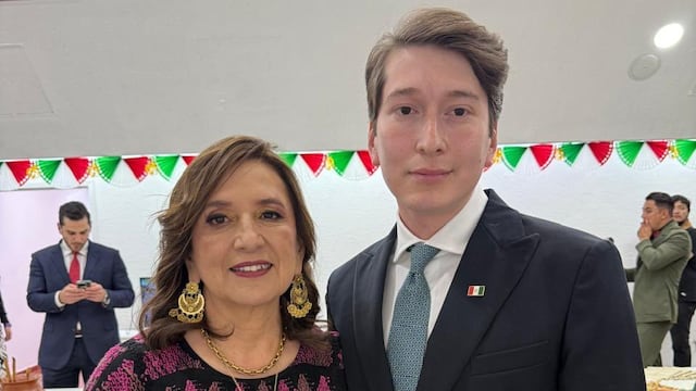 Xóchitl Gálvez reaparece en el Grito de Alessandra Rojo de la Vega, con su hijo