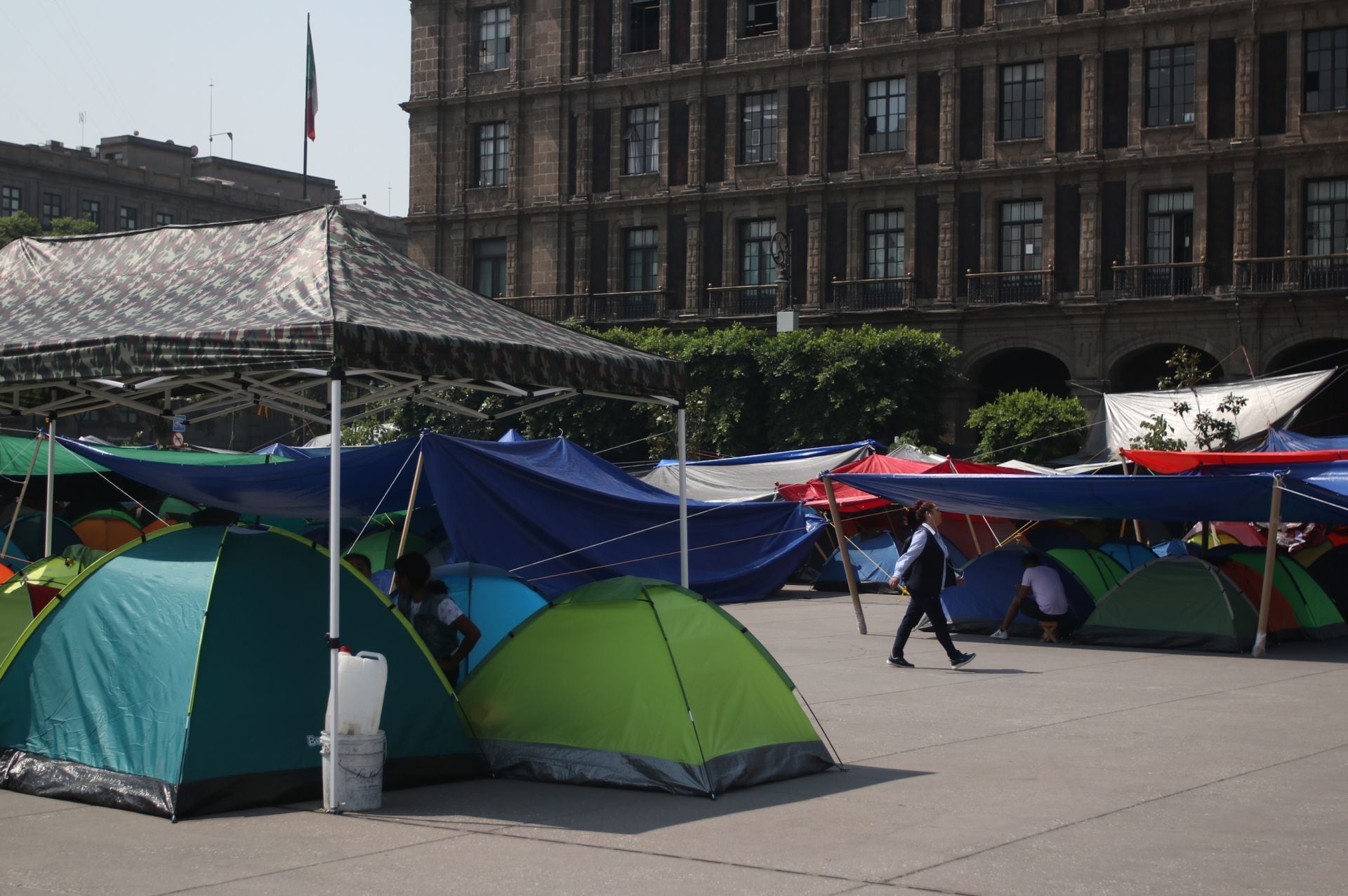Plantón de la CNTE en el Zócalo