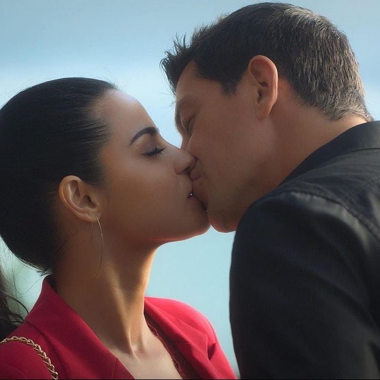 Maite Perroni y Yahir en el Juego de las llaves