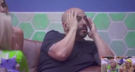 Lupillo Rivera rompe en llanto tras la muerte de Paquita la del Barrio
