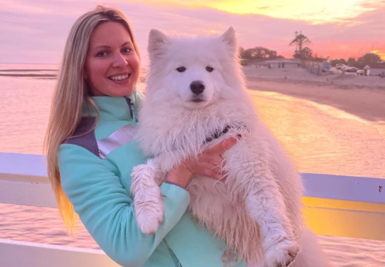 Viaja por el mundo con sus perros