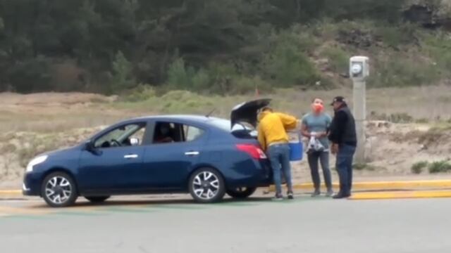 Tiran cervezas a la basura